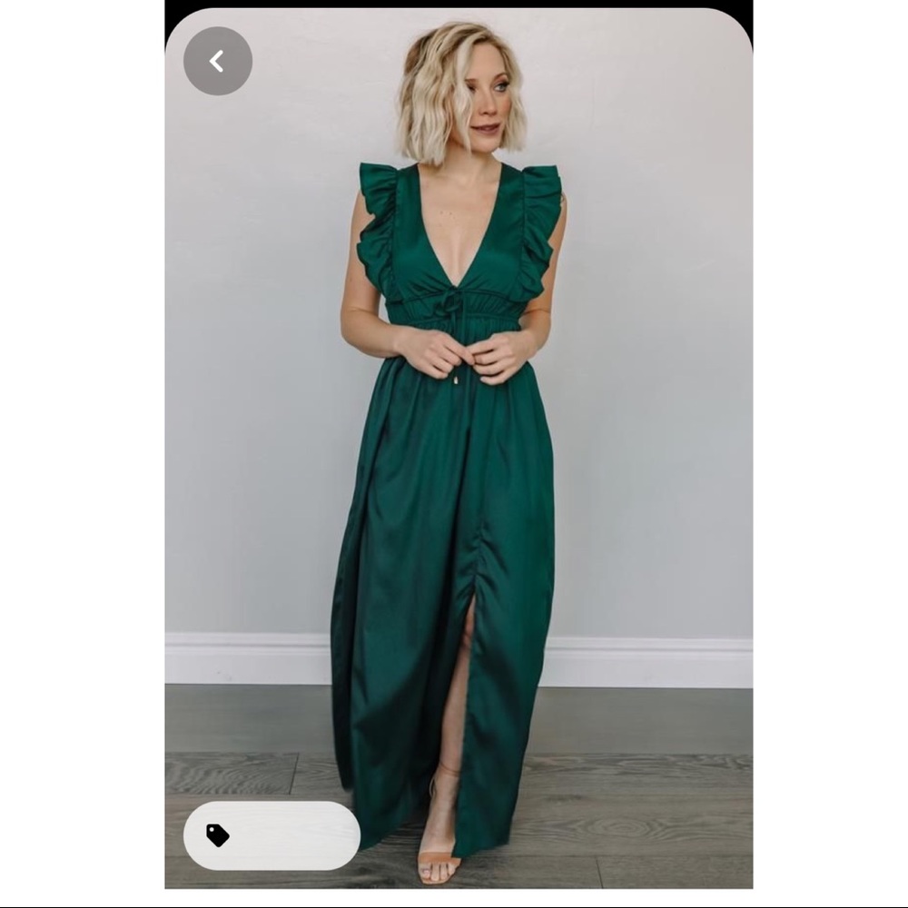 Baltic born joy deep V maxi in Hunter green.